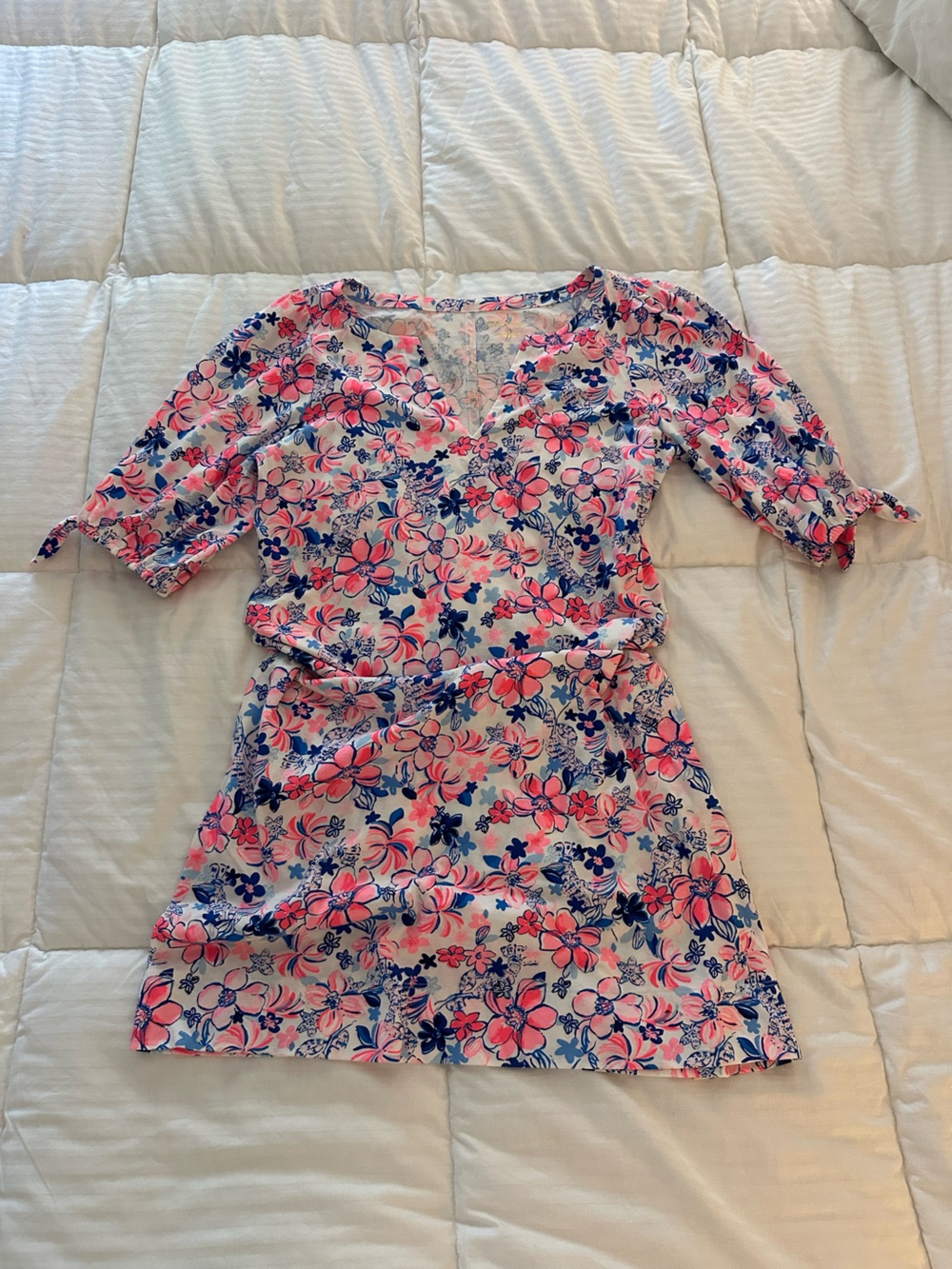 Lilly Pulitzer Pink & Navy Floral V-Neck Tunic Dress